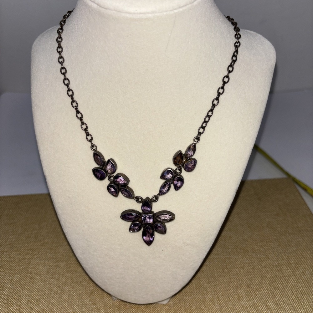 Amethyst and 925 Sterling Silver vintage Necklace